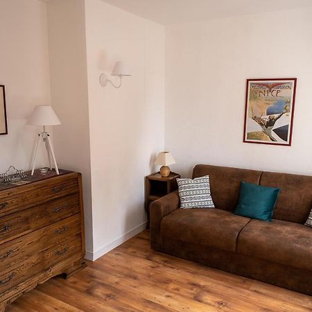 דינאן Appartement Place Des Cordeliers מראה חיצוני תמונה